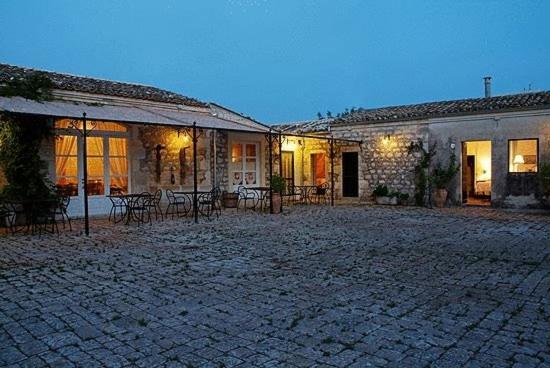 Masseria Ciancio Casa Serrafiori Exterior foto